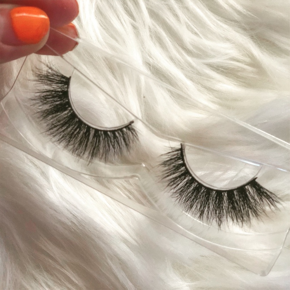 Mink Lashes in Style “Coral”